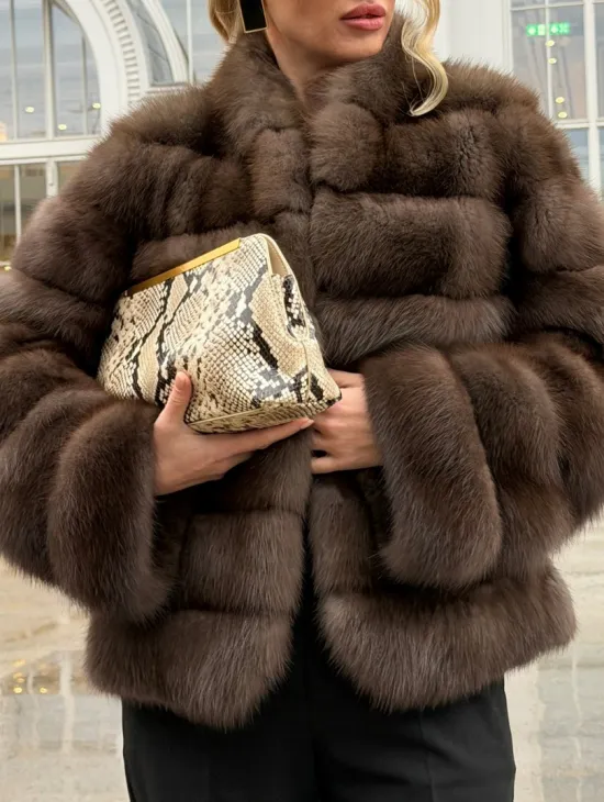 Меховой жакет из куницы