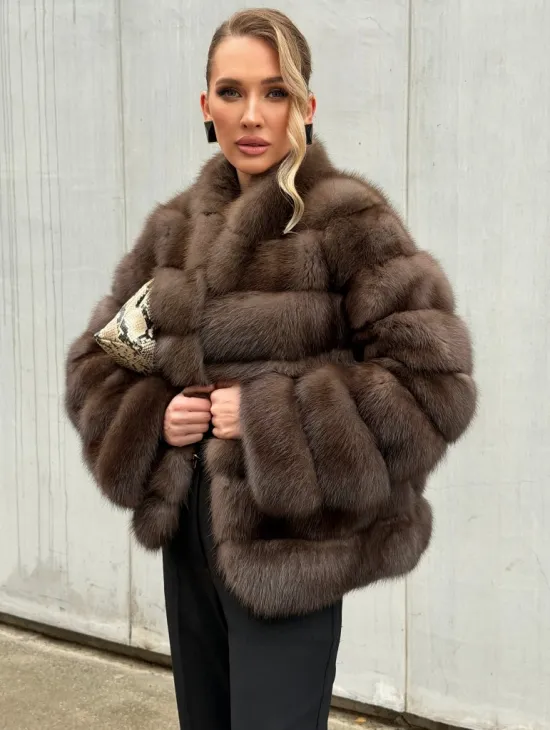 Меховой жакет из куницы