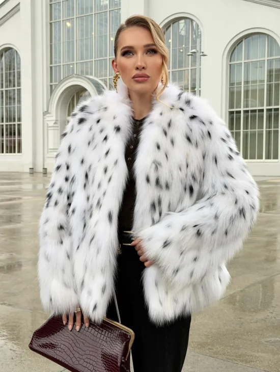 Шуба укороченная из арктической лисы под рысь - фото 14