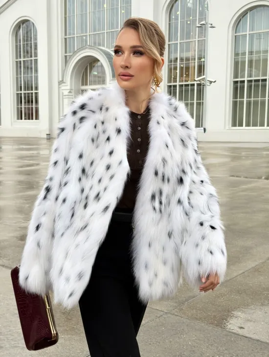 Шуба укороченная из арктической лисы под рысь - фото 16