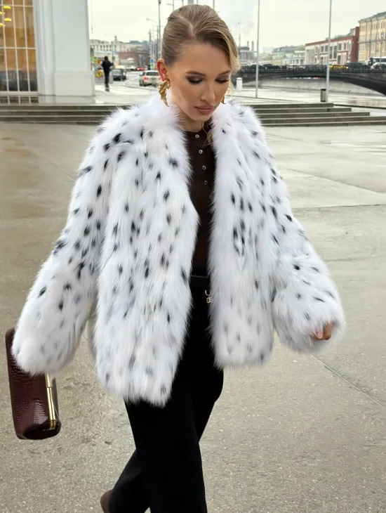 Шуба укороченная из арктической лисы под рысь - фото 12