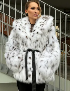 Шуба из лисьего меха под рысь с капюшоном