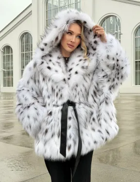Шуба из лисьего меха под рысь с капюшоном