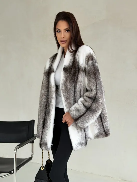 Белая шуба из норки крестовки