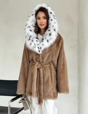 Шуба норковая пастель в роспуск с капюшоном под рысь