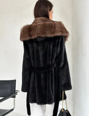 Черная шуба в роспуск с капюшоном соболь