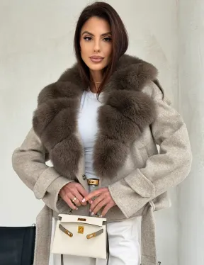 Куртка - пальто с мехом финского песца