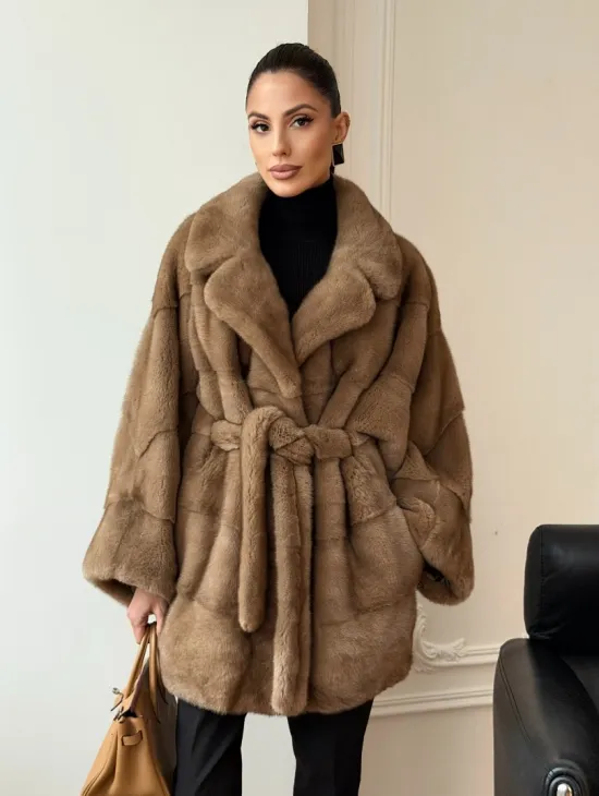 Норка пастель английский воротник летучая мышь