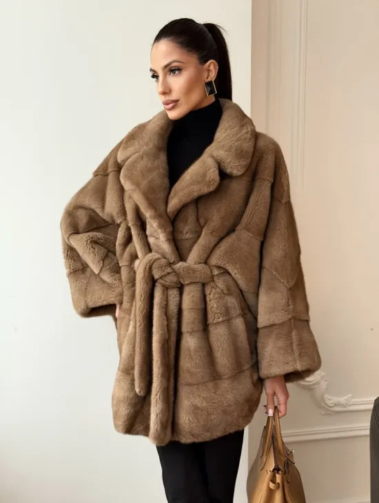 Норка пастель английский воротник летучая мышь