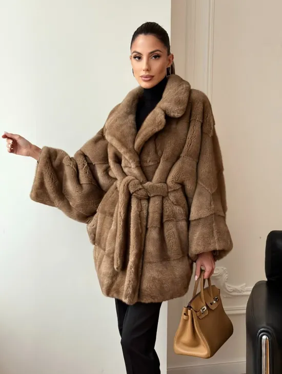 Норка пастель английский воротник летучая мышь