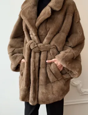 Норка пастель английский воротник летучая мышь