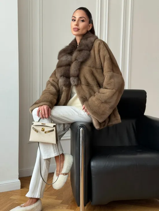 Норковый полушубок - воротник куница