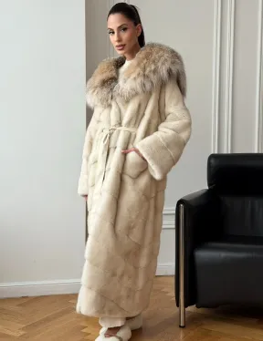 Длинная норковая шуба - капюшон из меха рыси