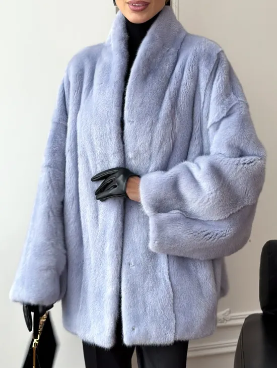 Голубой норковый полушубок - летучая мышь