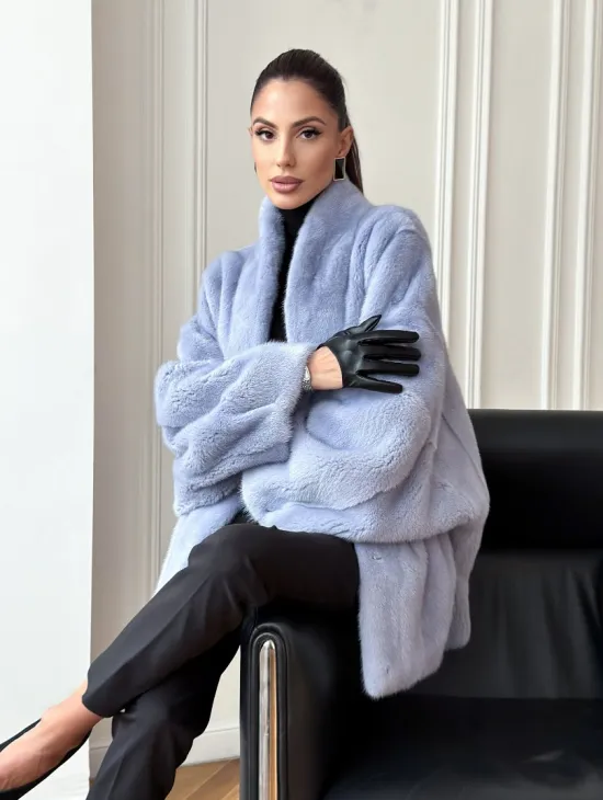 Голубой норковый полушубок - летучая мышь