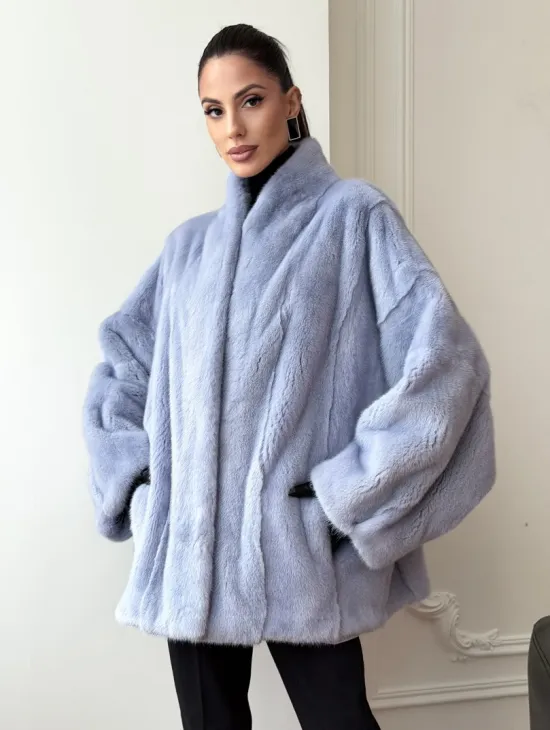 Голубой норковый полушубок - летучая мышь