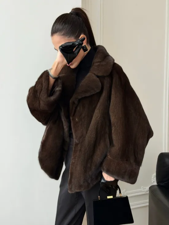 Короткая шуба из натурального меха норки