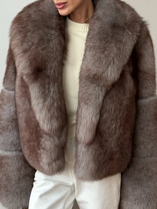 Короткая шуба из финского песца