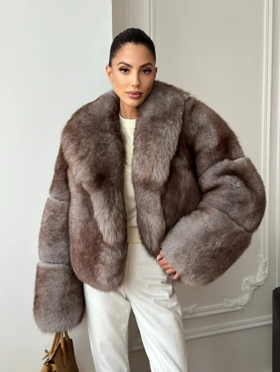 Короткая шуба из финского песца