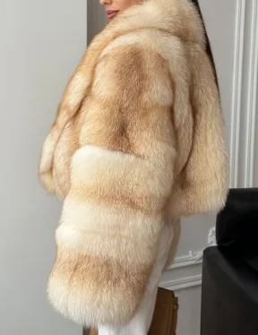 Полушубок-кроп с шалевым воротником из меха песца