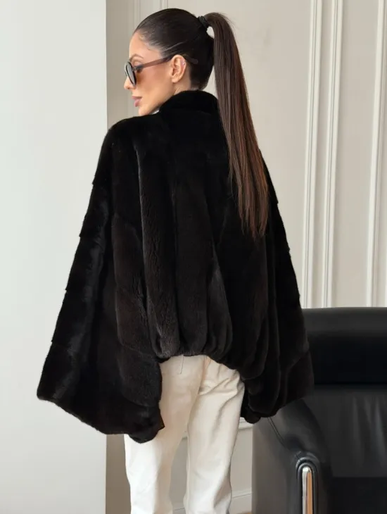 Короткая норковая шуба - пончо