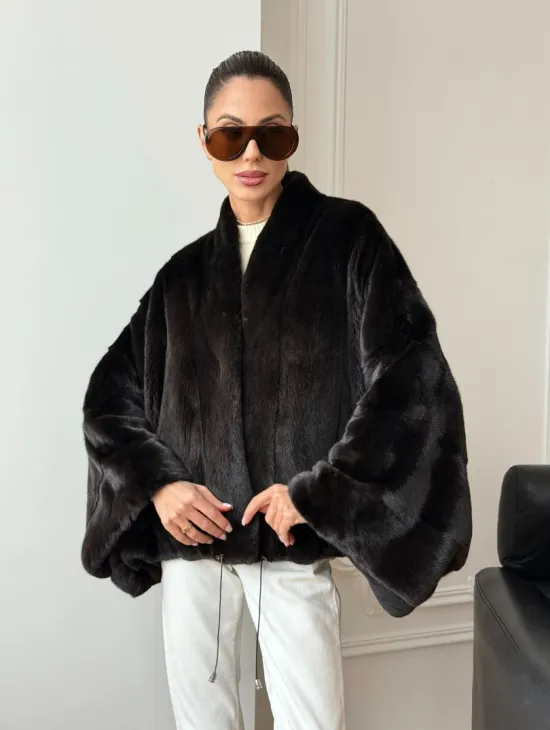 Короткая норковая шуба - пончо