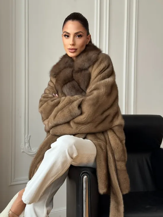 Шуба норка - воротник куница