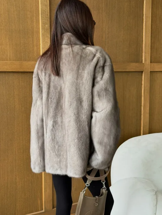 Норковый жакет в натуральном сером цвете