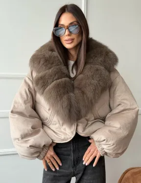 Зимний короткий пуховик с мехом - оверсайз