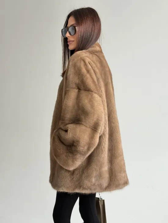 Шуба из аукционного меха норки - пастель