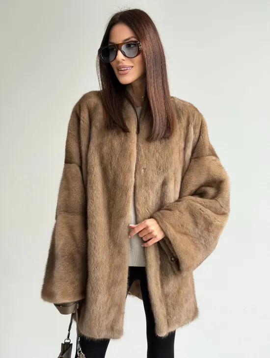 Шуба из аукционного меха норки - пастель