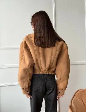 Зимняя женская дубленка - бомбер