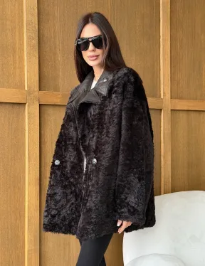 Коричневая двухсторонняя дубленка на овчине тиградо