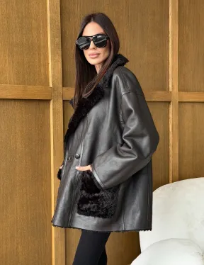 Коричневая двухсторонняя дубленка на овчине тиградо