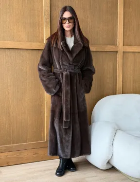 Норковая шуба - прямой крой с меховым поясом