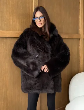 Двухсторонняя коричневая дубленка