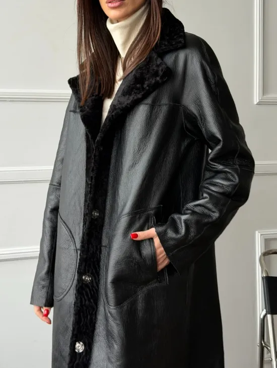 Дубленка из натуральной овчины астраган