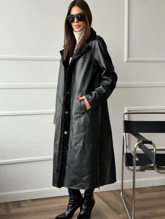 Дубленка из натуральной овчины астраган