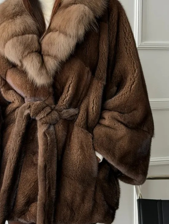 Полушубок автоледи норковый - воротник куница