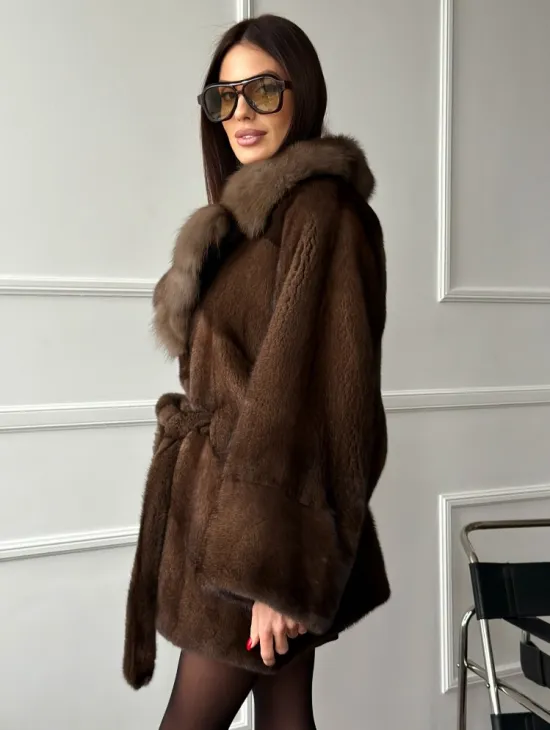 Полушубок автоледи норковый - воротник куница