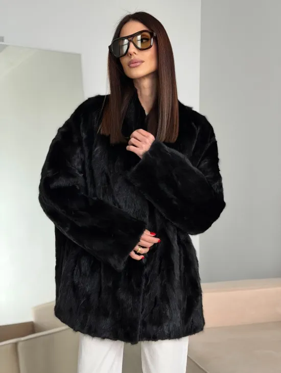 Шуба норковая из кусочков в стиле оверсайз