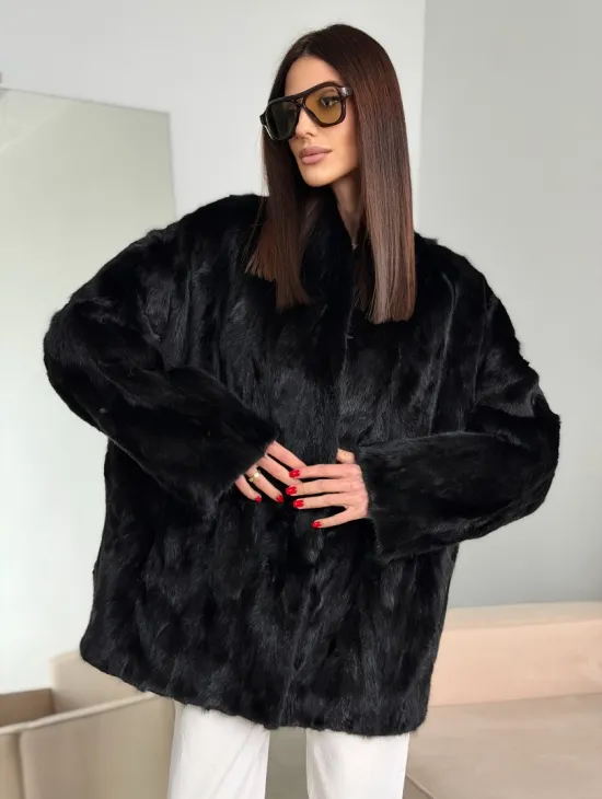 Шуба норковая из кусочков в стиле оверсайз