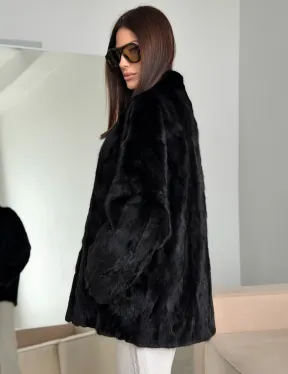 Шуба норковая из кусочков в стиле оверсайз