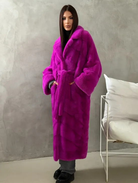 Длинная норковая шуба - цвет фуксия