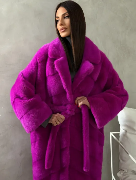 Длинная норковая шуба - цвет фуксия