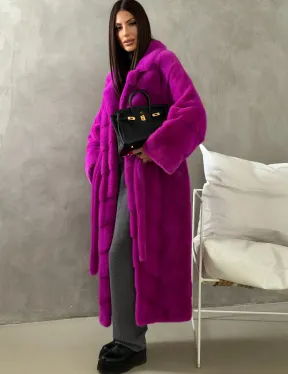Длинная норковая шуба - цвет фуксия