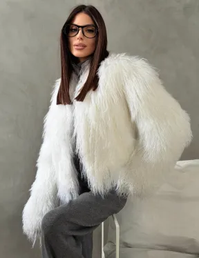 Белая кроп-шуба из меха ламы