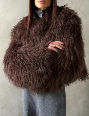 Модный полушубок из ламы