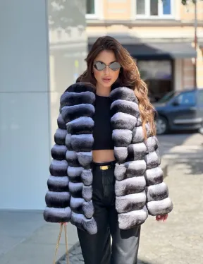 Шуба из меха шиншиллы с шалевым воротником