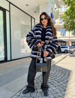 Шуба из меха шиншиллы с шалевым воротником